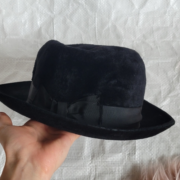Vintage black felt hat - Picture 5 of 6